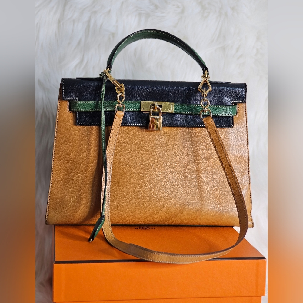 HERMES KELLY 30 TRICOLOR SELLIER EPSOM EBENE WITH GOLD HARDWARE